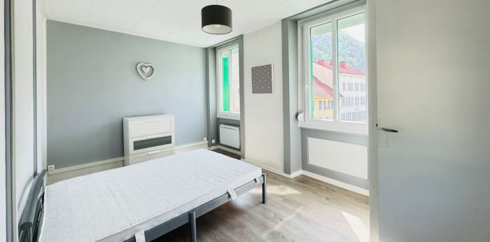 Image 5 sur 8 - Appartement  ·  Location · Hauts De Bienne (39400) · 3 pièces · 52m²