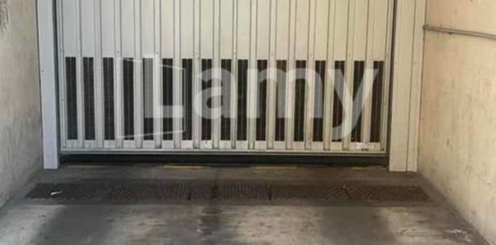 Image 2 sur 3 - Parking/box  ·  Location · Lyon (69008) · 19m²
