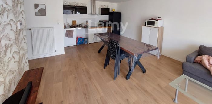 Image 12 sur 13 - Appartement  ·  Location · La Roche Sur Yon (85000) · 3 pièces · 62m²