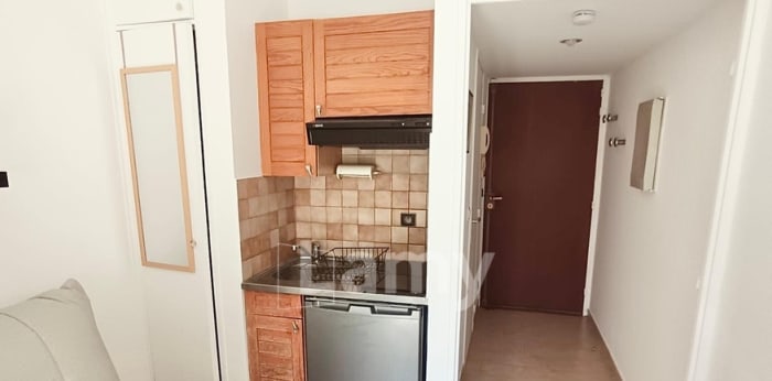 Image 2 sur 7 - Appartement  ·  Location · Aix En Provence (13100) · 1 pièce · 13m²