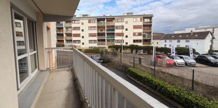 Image 2 sur 10 - Appartement  ·  Location · Besancon (25000) · 1 pièce · 26m²