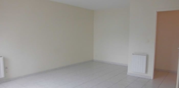 Image 1 sur 3 - Appartement  ·  Location · Vesoul (70000) · 1 pièce · 37m²