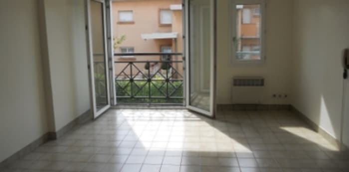 Image 1 sur 6 - Appartement  ·  Location · Sisteron (04200) · 1 pièce · 33m²
