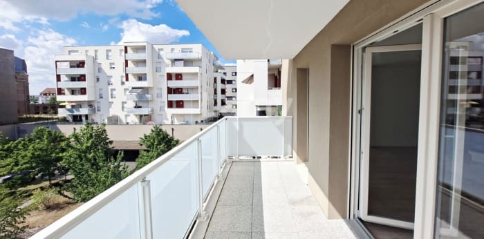 Image 7 sur 8 - Appartement  ·  Location · Lingolsheim (67380) · 3 pièces · 62m²