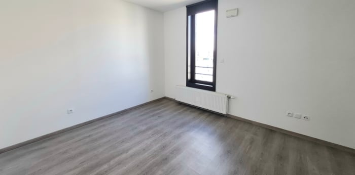 Image 2 sur 7 - Appartement  ·  Location · Toulouse (31200) · 3 pièces · 62m²