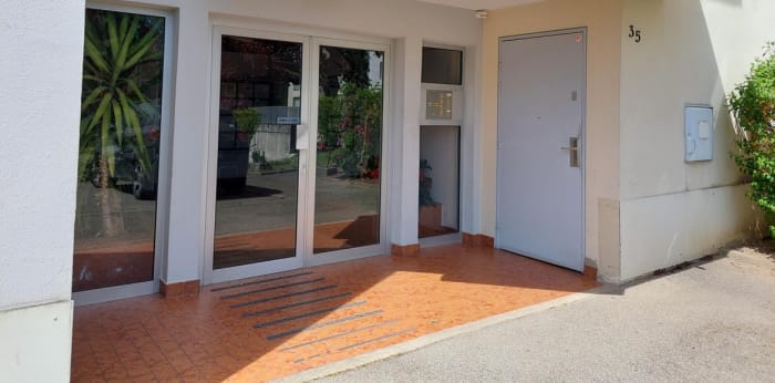 Image 8 sur 12 - Appartement  ·  Location · Mulhouse (68100) · 4 pièces · 73m²