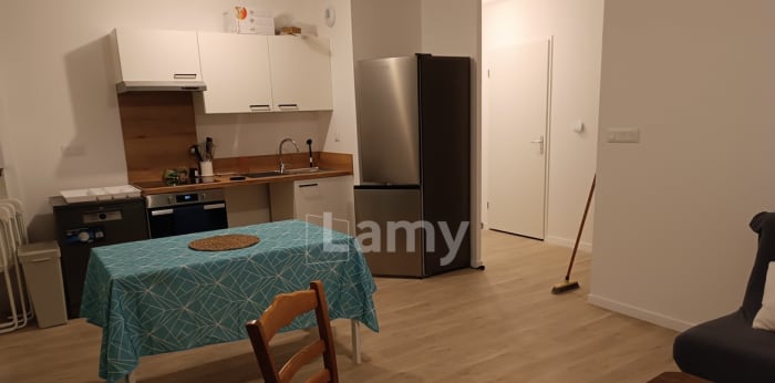 Image 1 sur 5 - Appartement  ·  Location · Nantes (44100) · 3 pièces · 63m²