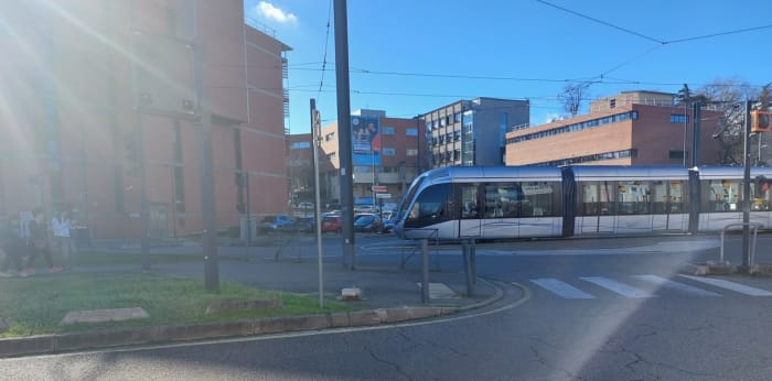 Image 4 sur 4 - Parking/box  ·  Location · Toulouse (31300) · 12m²