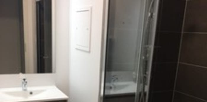 Image 5 sur 6 - Appartement  ·  Location · Strasbourg (67000) · 5 pièces · 13m²