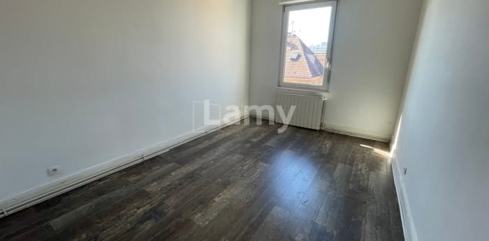 Image 4 sur 6 - Appartement  ·  Location · Strasbourg (67100) · 3 pièces · 66m²