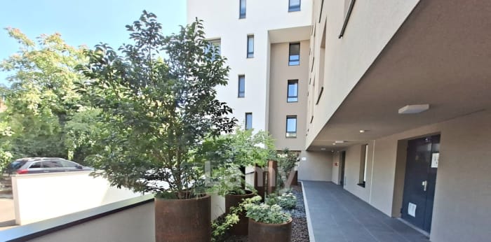 Image 8 sur 11 - Appartement  ·  Location · Illkirch Graffenstaden (67400) · 2 pièces · 49m²