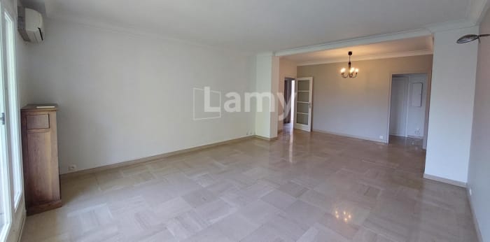 Image 4 sur 10 - Appartement  ·  Location · Grenoble (38000) · 3 pièces · 96m²