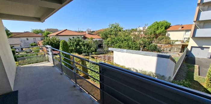 Image 6 sur 12 - Appartement  ·  Location · Clermont Ferrand (63000) · 3 pièces · 65m²