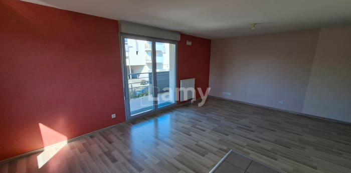 Image 3 sur 12 - Appartement  ·  Location · Clermont Ferrand (63000) · 3 pièces · 65m²