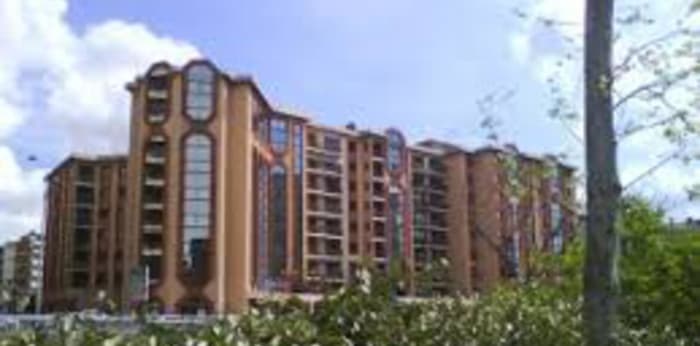 Image 1 sur 5 - Parking/box  ·  Location · Toulouse (31500) · 1m²