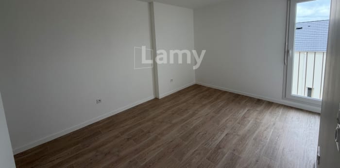 Image 6 sur 12 - Appartement  ·  Location · Creil (60100) · 2 pièces · 43m²