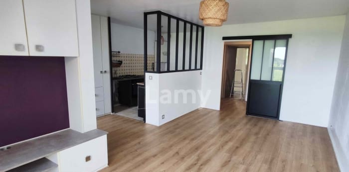 Image 1 sur 7 - Appartement  ·  Location · Le Plessis Robinson (92350) · 3 pièces · 67m²