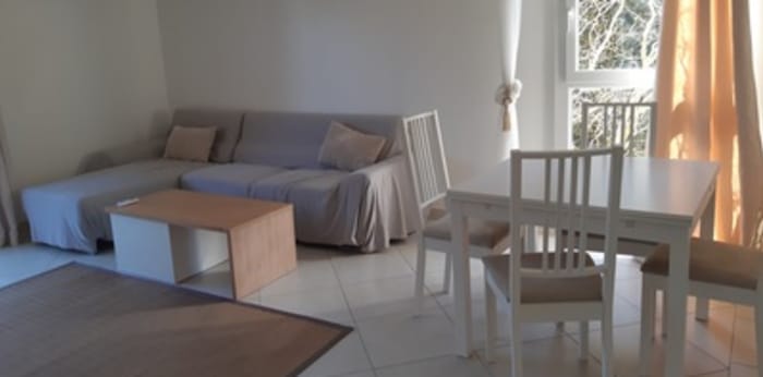 Image 1 sur 8 - Appartement  ·  Location · Aix En Provence (13090) · 2 pièces · 46m²