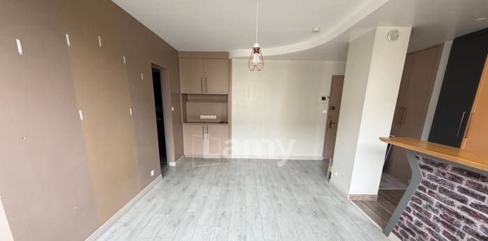 Image 2 sur 11 - Appartement  ·  Location · Montargis (45200) · 4 pièces · 71m²