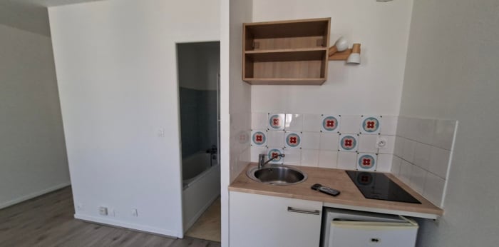 Image 5 sur 8 - Appartement  ·  Location · Bordeaux (33800) · 1 pièce · 30m²