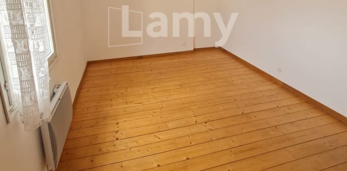 Image 8 sur 9 - Maison/villa  ·  Location · Issoire (63500) · 4 pièces · 83m²