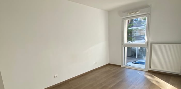 Image 8 sur 17 - Appartement  ·  Location · Sathonay Camp (69580) · 3 pièces · 64m²