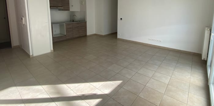 Image 5 sur 17 - Appartement  ·  Location · Sathonay Camp (69580) · 3 pièces · 64m²