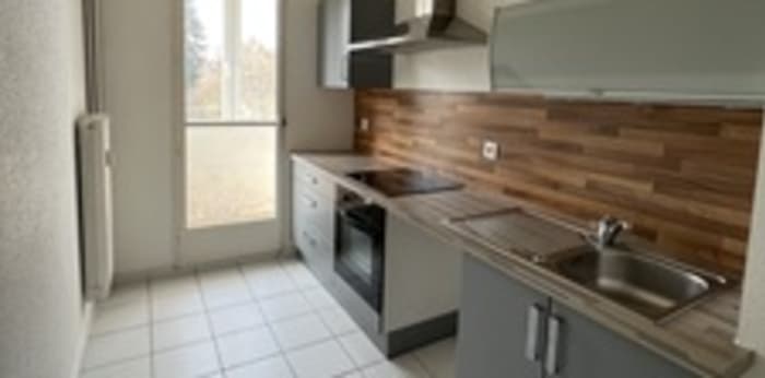 Image 1 sur 2 - Appartement  ·  Location · Montbeliard (25200) · 3 pièces · 56m²