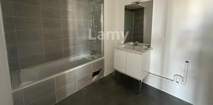 Image 4 sur 7 - Appartement  ·  Location · Angers (49100) · 3 pièces · 63m²