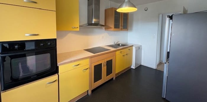 Image 8 sur 11 - Appartement  ·  Location · Besancon (25000) · 3 pièces · 74m²