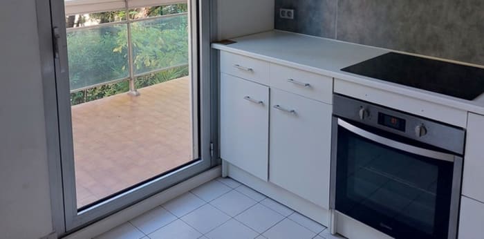 Image 22 sur 24 - Appartement  ·  Location · Nimes (30900) · 2 pièces · 58m²