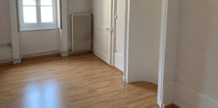 Image 3 sur 4 - Appartement  ·  Location · Besancon (25000) · 3 pièces · 61m²