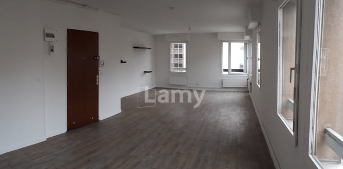 Image 6 sur 8 - Appartement  ·  Location · Nancy (54000) · 3 pièces · 76m²