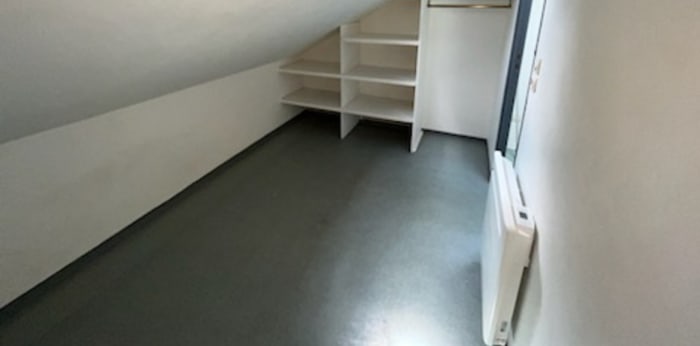Image 4 sur 5 - Appartement  ·  Location · Reims (51100) · 1 pièce · 16m²