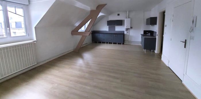Image 4 sur 7 - Appartement  ·  Location · Reims (51100) · 2 pièces · 55m²