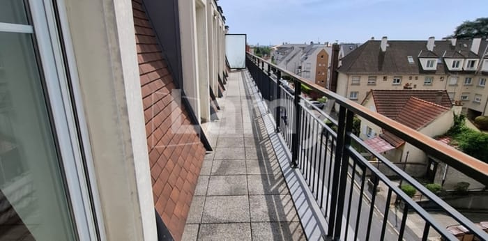 Image 8 sur 11 - Appartement  ·  Location · Deuil La Barre (95170) · 2 pièces · 54m²
