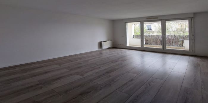 Image 2 sur 7 - Appartement  ·  Location · Bordeaux (33800) · 2 pièces · 47m²