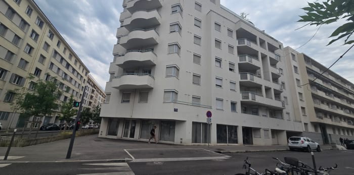 Image 8 sur 14 - Appartement  ·  Location · Lyon 07 (69007) · 3 pièces · 71m²