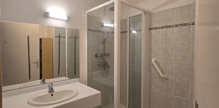 Image 13 sur 14 - Appartement  ·  Location · Lyon 07 (69007) · 3 pièces · 71m²