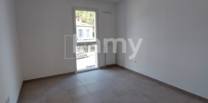 Image 5 sur 7 - Appartement  ·  Location · Avignon (84000) · 3 pièces · 66m²