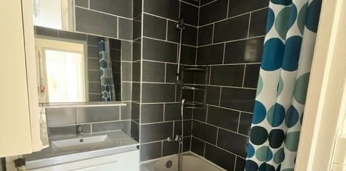Image 14 sur 18 - Appartement  ·  Location · Besancon (25000) · 4 pièces · 66m²