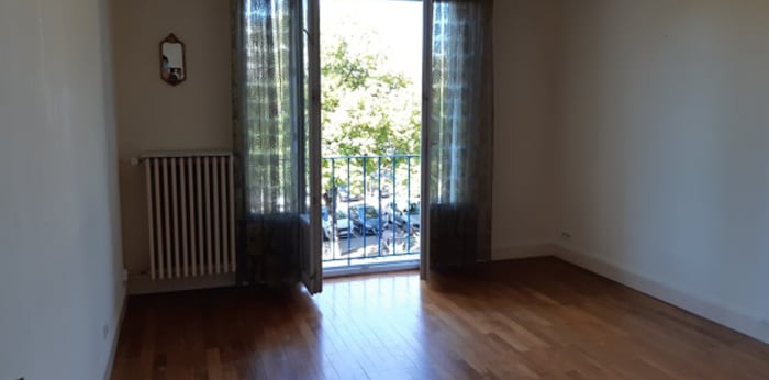 Image 2 sur 10 - Appartement  ·  Location · Lons Le Saunier (39000) · 4 pièces · 74m²
