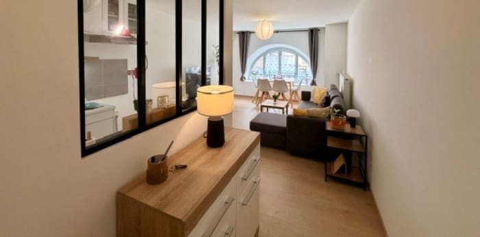 Image 3 sur 8 - Appartement  ·  Location · Hauts De Bienne (39400) · 2 pièces · 50m²
