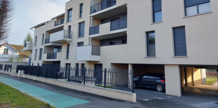 Image 2 sur 2 - Appartement  ·  Location · Crepy En Valois (60800) · 3 pièces · 63m²