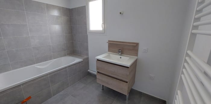 Image 4 sur 9 - Maison/villa  ·  Location · Bourg En Bresse (01000) · 4 pièces · 81m²