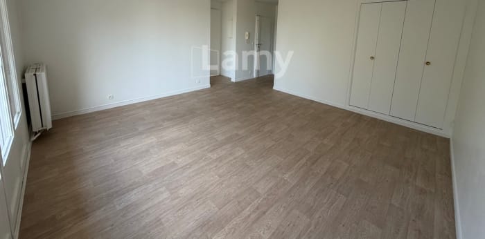 Image 3 sur 23 - Appartement  ·  Location · Chantilly (60500) · 52m²