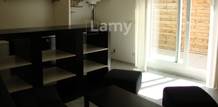 Image 3 sur 8 - Appartement  ·  Location · Nimes (30900) · 1 pièce · 25m²