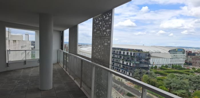 Image 1 sur 8 - Appartement  ·  Location · Puteaux (92800) · 2 pièces · 64m²
