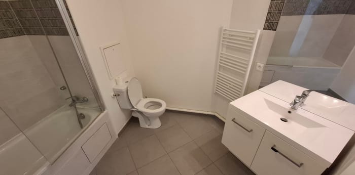 Image 7 sur 8 - Appartement  ·  Location · Puteaux (92800) · 2 pièces · 64m²
