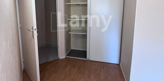 Image 3 sur 4 - Appartement  ·  Location · Lille (59000) · 1 pièce · 31m²
